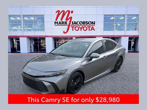 2025 Toyota Camry SE