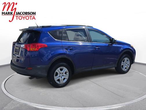2014 Toyota RAV4 LE