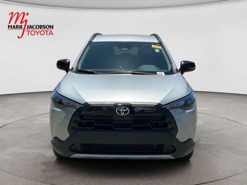Sonic Silver 2026 Toyota Corolla Cross LE