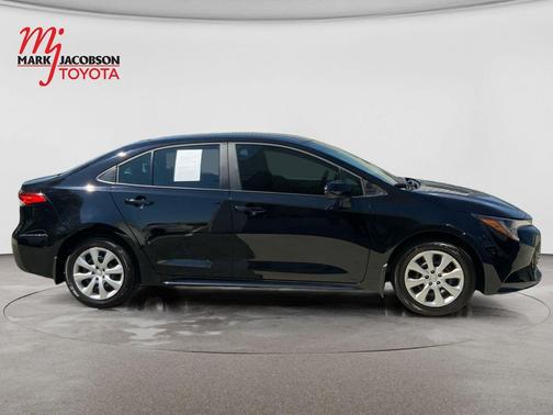 Midnight Black Metallic 2025 Toyota Corolla LE