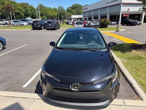 Midnight Black Metallic 2025 Toyota Corolla LE