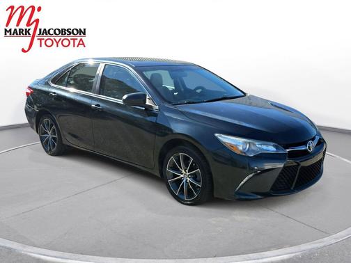 2015 Toyota Camry XSE