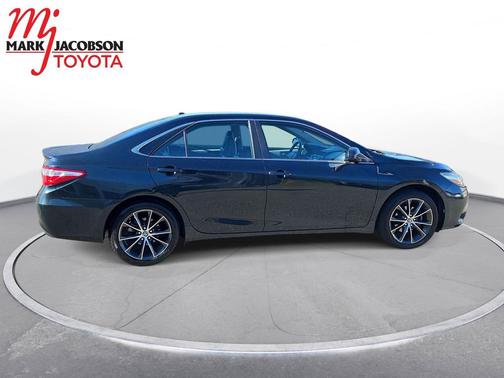 2015 Toyota Camry XSE