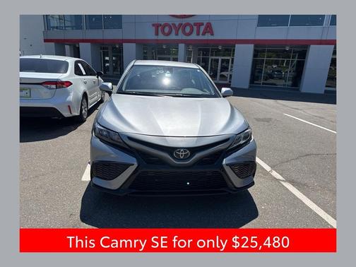 Celestial Silver Metallic 2023 Toyota Camry SE