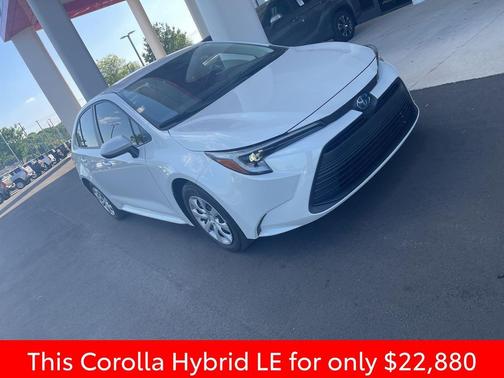 Wind Chill Pearl 2025 Toyota Corolla Hybrid SE