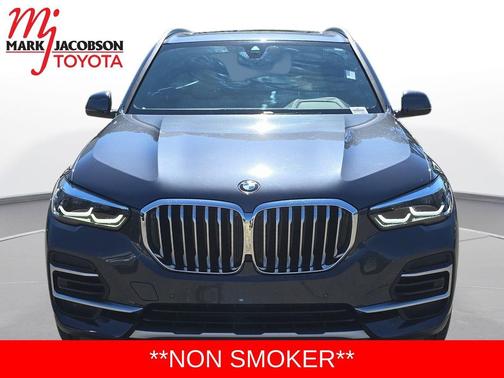 Arctic Grey Metallic 2022 BMW X5 sDrive40i