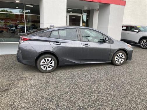 2017 Toyota Prius Four