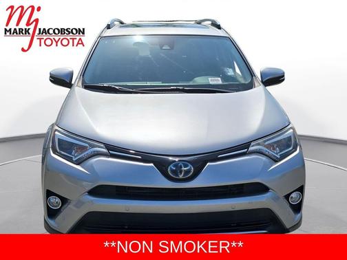 2017 Toyota RAV4 Hybrid SE