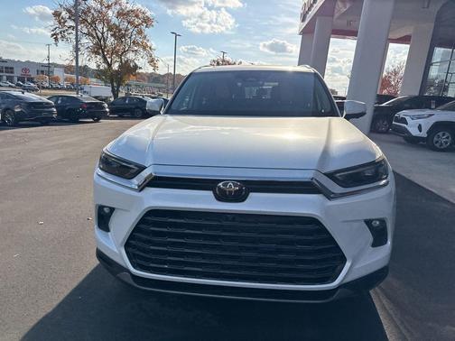 2024 Toyota Grand Highlander Platinum