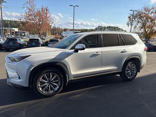 2024 Toyota Grand Highlander Platinum