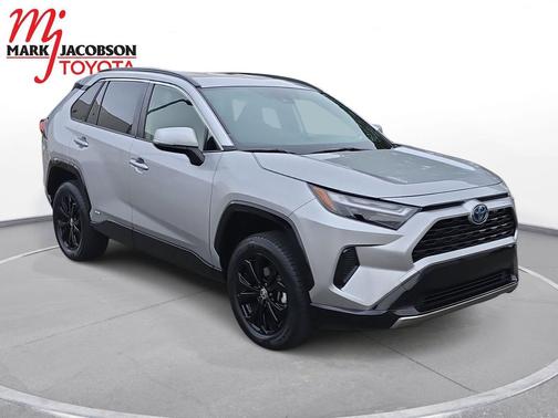 2023 Toyota RAV4 Hybrid SE