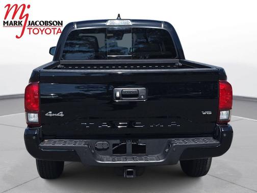 Black 2023 Toyota Tacoma SR5