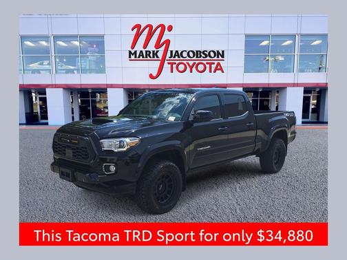 Midnight Black Metallic 2020 Toyota Tacoma V6