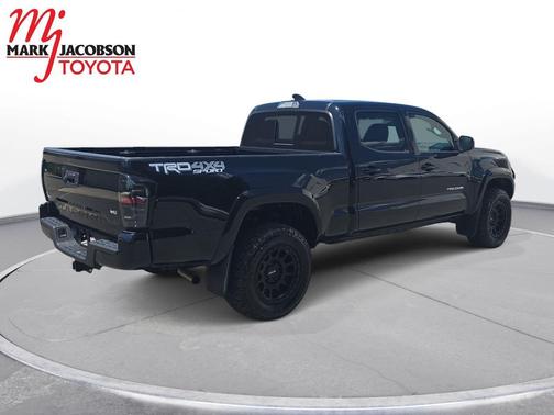 Midnight Black Metallic 2020 Toyota Tacoma V6