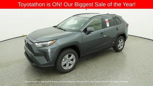 2025 Toyota RAV4 Hybrid XLE