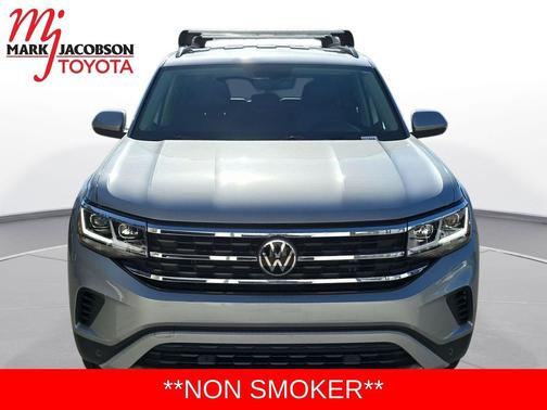 2022 Volkswagen Atlas 3.6L SE w/Technology