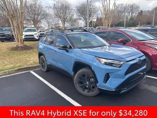 2023 Toyota RAV4 Hybrid SE