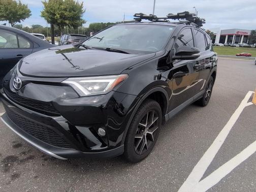 2016 Toyota RAV4 SE
