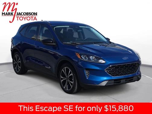 2022 Ford Escape SE