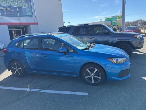 2023 Subaru Impreza Premium