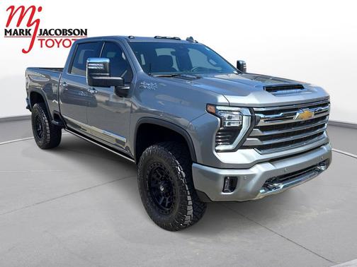 2025 Chevrolet Silverado 3500 High Country