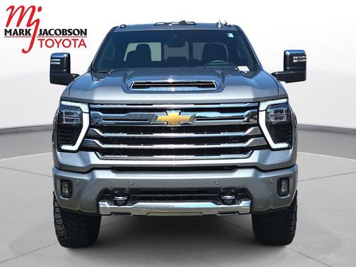 2025 Chevrolet Silverado 3500 High Country