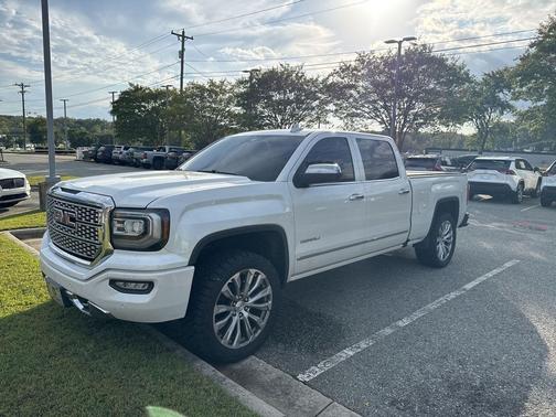 2017 GMC Sierra 1500 Denali
