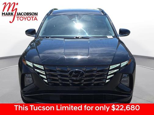 Phantom Black 2022 Hyundai TUCSON Limited