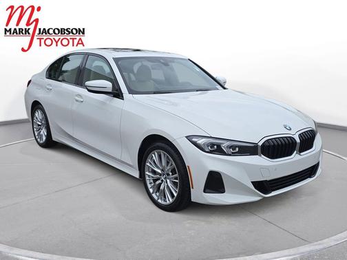 Alpine White 2023 BMW 330 xDrive