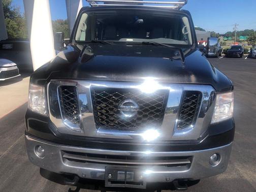 2019 Nissan NV Passenger NV3500 HD SL V8