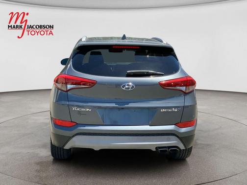 Coliseum Gray 2018 Hyundai TUCSON Limited