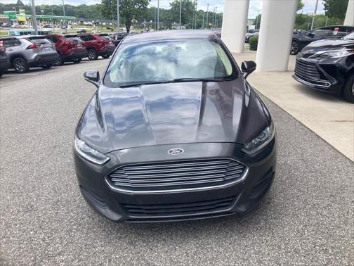 2015 Ford Fusion Hybrid SE