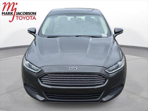 2015 Ford Fusion Hybrid SE