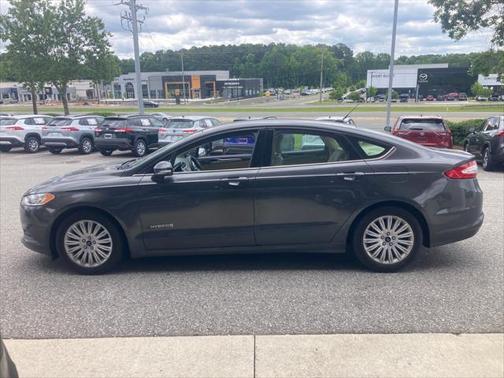 2015 Ford Fusion Hybrid SE