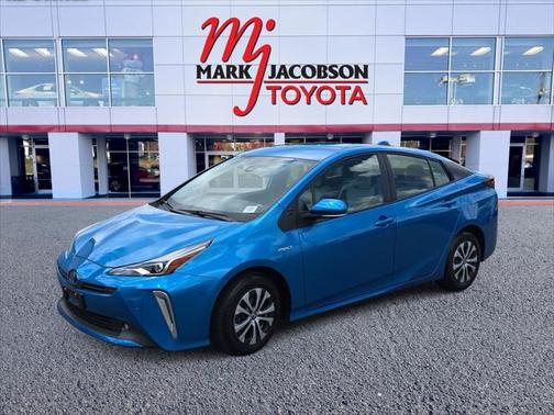 2021 Toyota Prius XLE