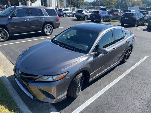2019 Toyota Camry XSE