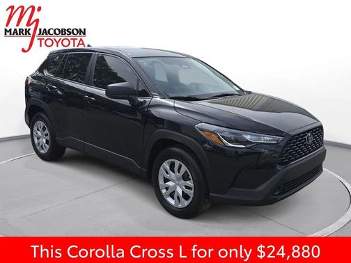 Jet Black 2024 Toyota Corolla Cross L