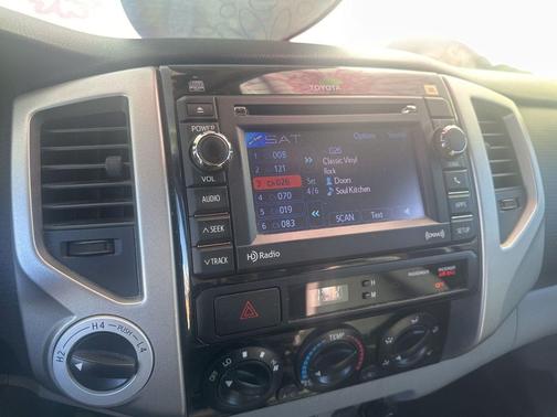 2013 Toyota Tacoma Base