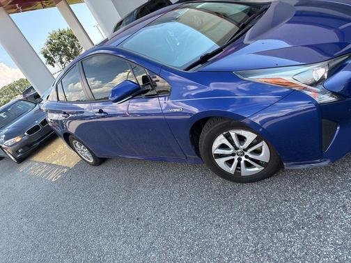2017 Toyota Prius Four