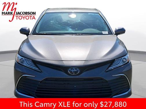 Predawn Gray Mica 2024 Toyota Camry XLE