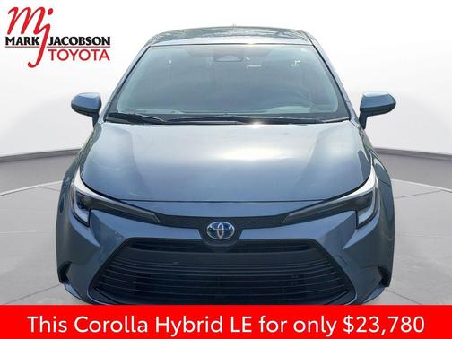 Celestite 2025 Toyota Corolla Hybrid SE