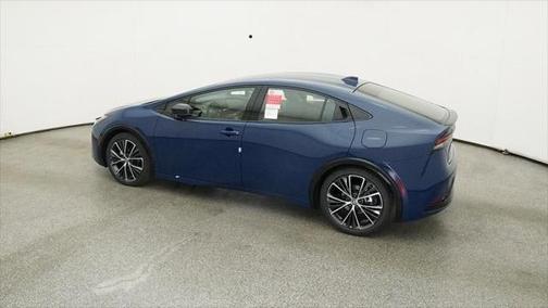2025 Toyota Prius XLE