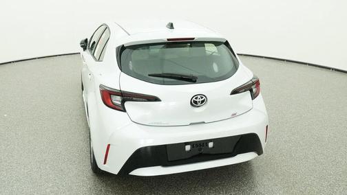 Wind Chill Pearl 2026 Toyota Corolla SE