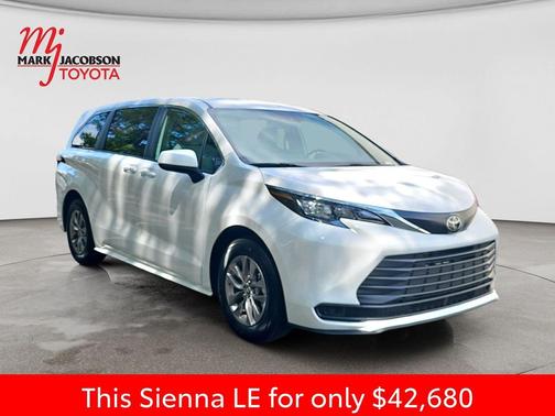 Ice Cap 2026 Toyota Sienna LE