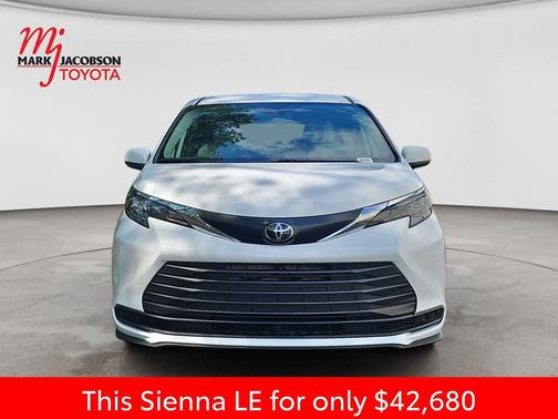 Ice Cap 2026 Toyota Sienna LE