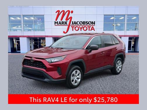 2022 Toyota RAV4 LE