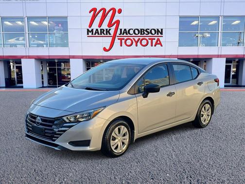 2025 Nissan Versa 1.6 S