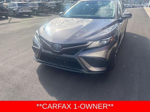 2022 Toyota Camry SE