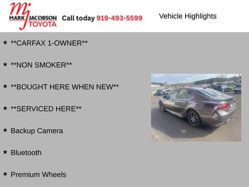 2022 Toyota Camry SE