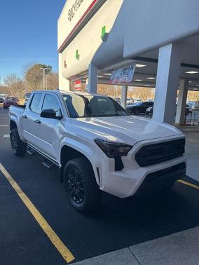 2024 Toyota Tacoma SR